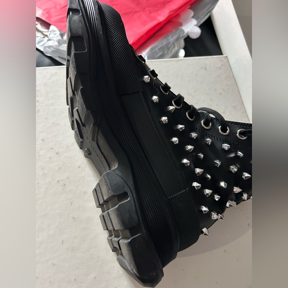 Alexander McQueen Leather Black Studded High-Top Women's Boots Sz 39 $1800